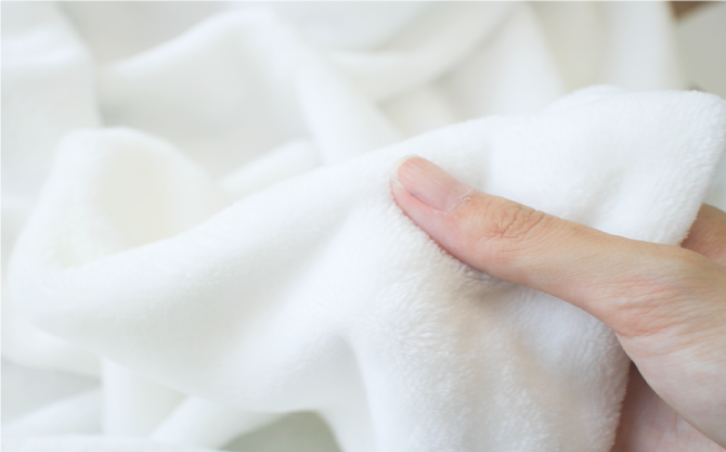 裏が綿の「実用性」が高い、無地の厚手昇華用ポリエステルタオルです。発色が非常に良く、人気の昇華用タオルです。